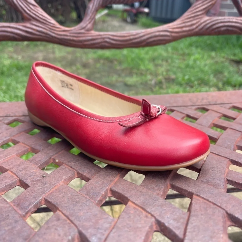 Coach Cherry Red Nappa Leather Ballet Flats Slip On Shoes - Picture 2 of 9